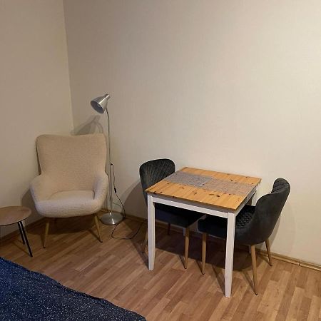 Sunlit Apartment Close To City Center Prague Luaran gambar